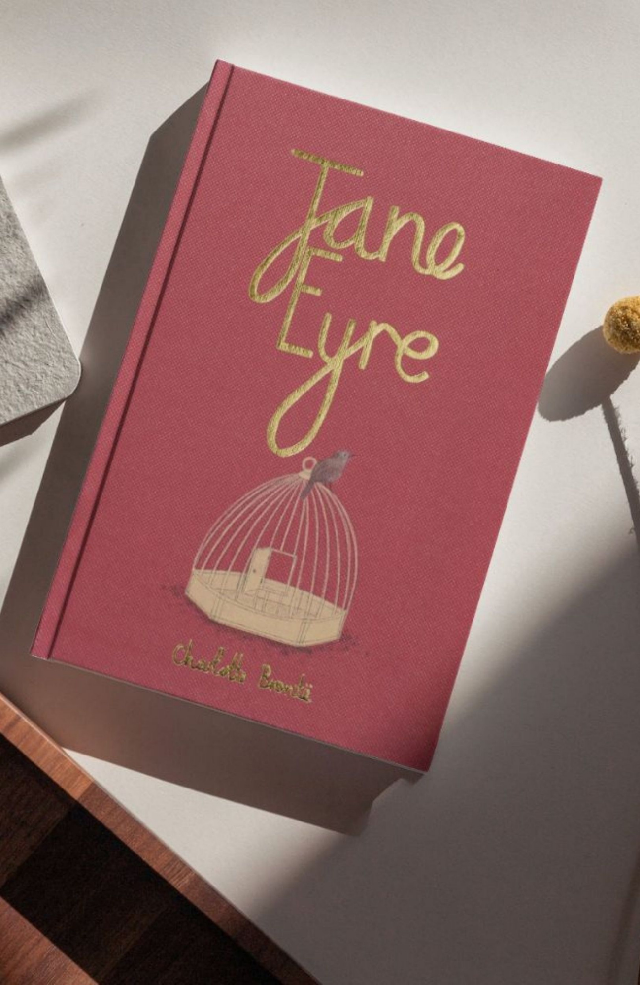 Classic Novels l Wordsworth Collectors Edition l Jane Eyre - Charlotte Brontë, an unforgettable journey of a young woman who seeks love, independence and integrity - Now Only £9.99