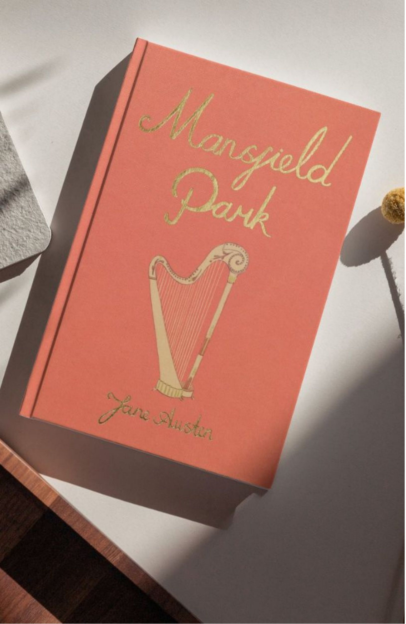 Classic Novels l Wordsworth Collectors Edition l Mansfield Park - Jane Austen. Featuring Fanny Price’s family challenges and emotional discovery. Now Only £9.99