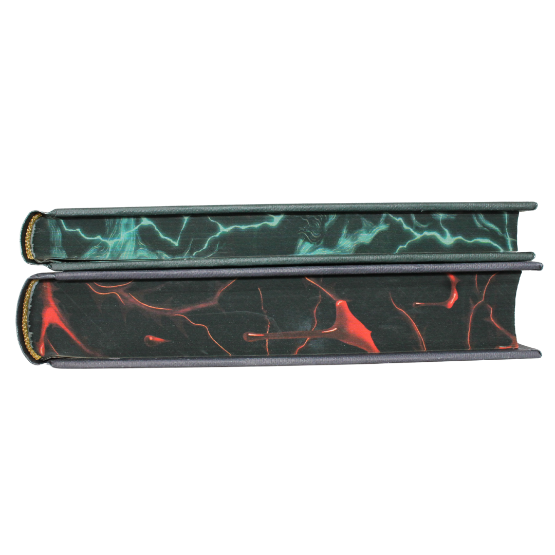 Classic Novels | Bram Stoker | Dracula | Cranford Edition - Sprayed Edges - A chilling and iconic Gothic horror novel told through an epistolary forma and diary entries - Now only £12.99