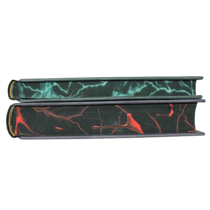 Classic Novels | Bram Stoker | Dracula | Cranford Edition - Sprayed Edges - A chilling and iconic Gothic horror novel told through an epistolary forma and diary entries - Now only £12.99